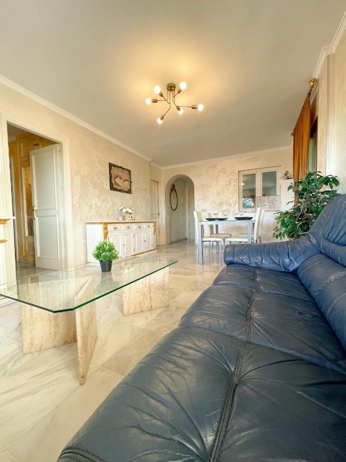 Great Puerto Banus Apartment ماربيا المظهر الخارجي الصورة